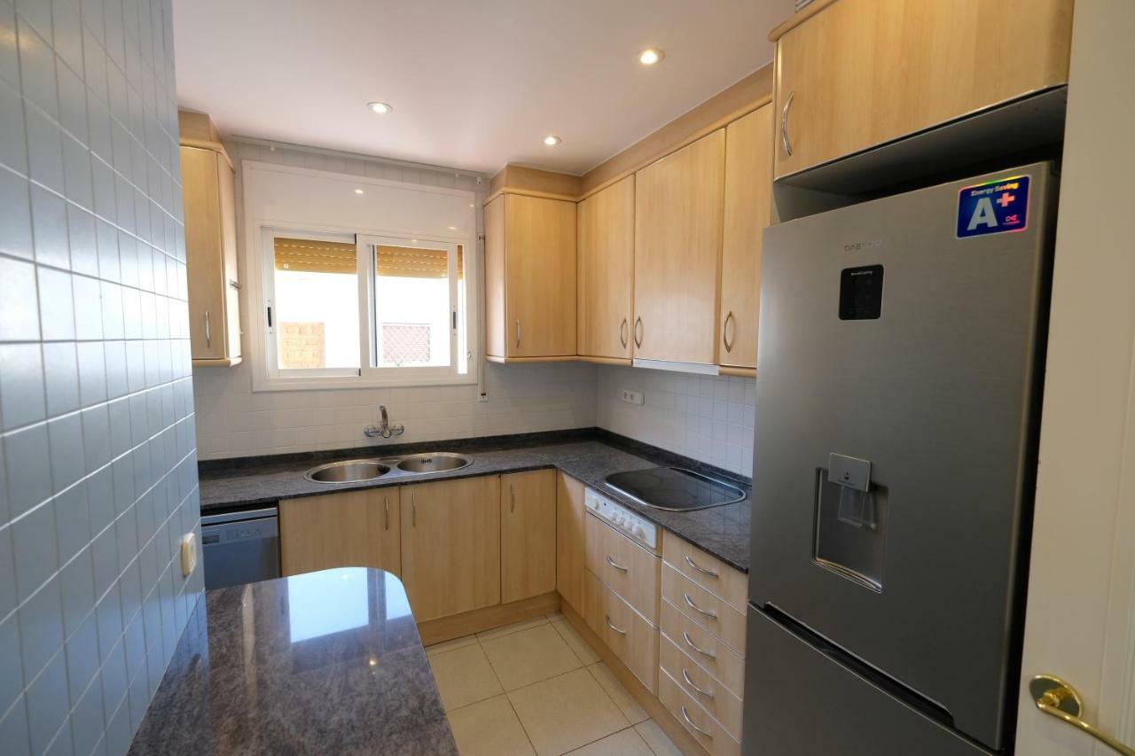 85 Avinguda De La Diputacio Apartment Cambrils Bagian luar foto