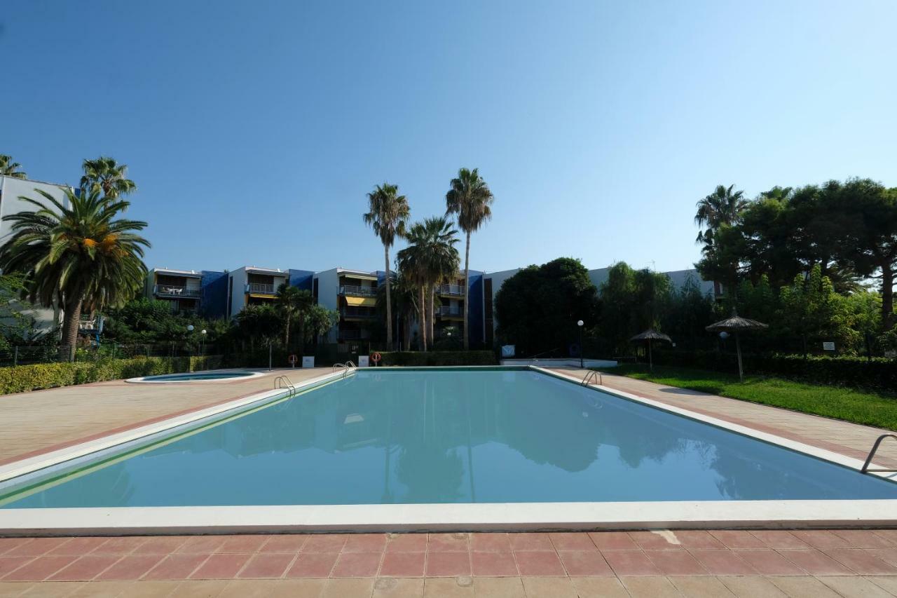 85 Avinguda De La Diputacio Apartment Cambrils Bagian luar foto