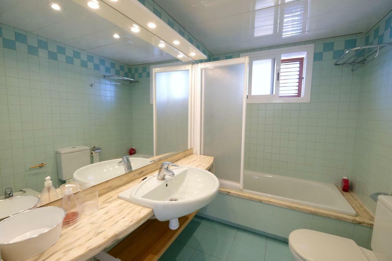 85 Avinguda De La Diputacio Apartment Cambrils Bagian luar foto