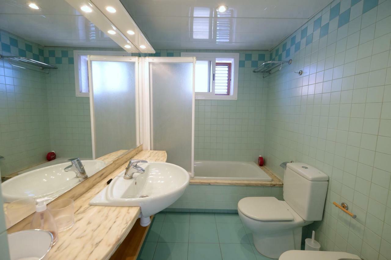 85 Avinguda De La Diputacio Apartment Cambrils Bagian luar foto