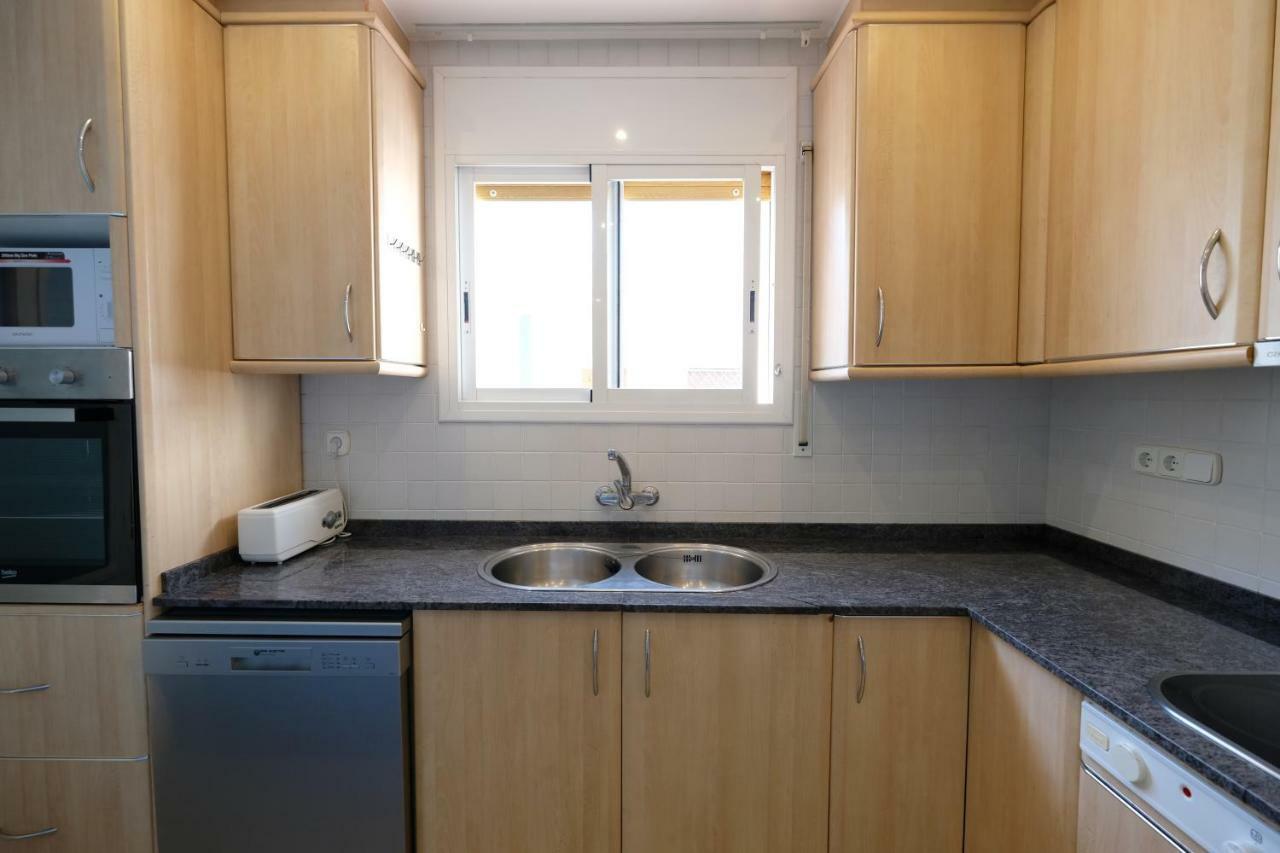 85 Avinguda De La Diputacio Apartment Cambrils Bagian luar foto